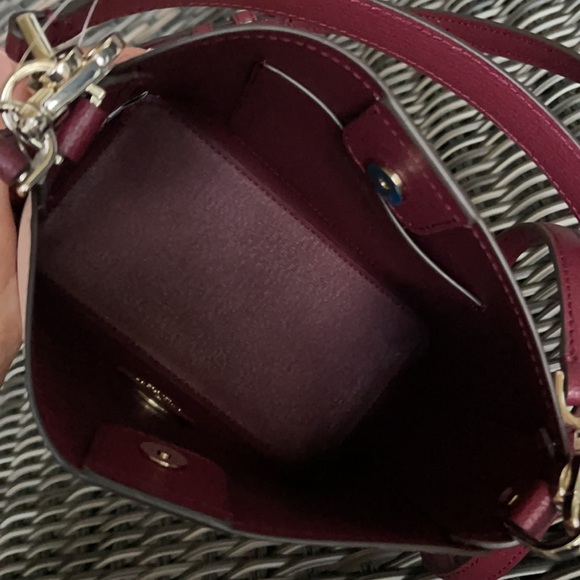Kate Spade Darcy Small Bucket Crossbody - Picture 7 of 16